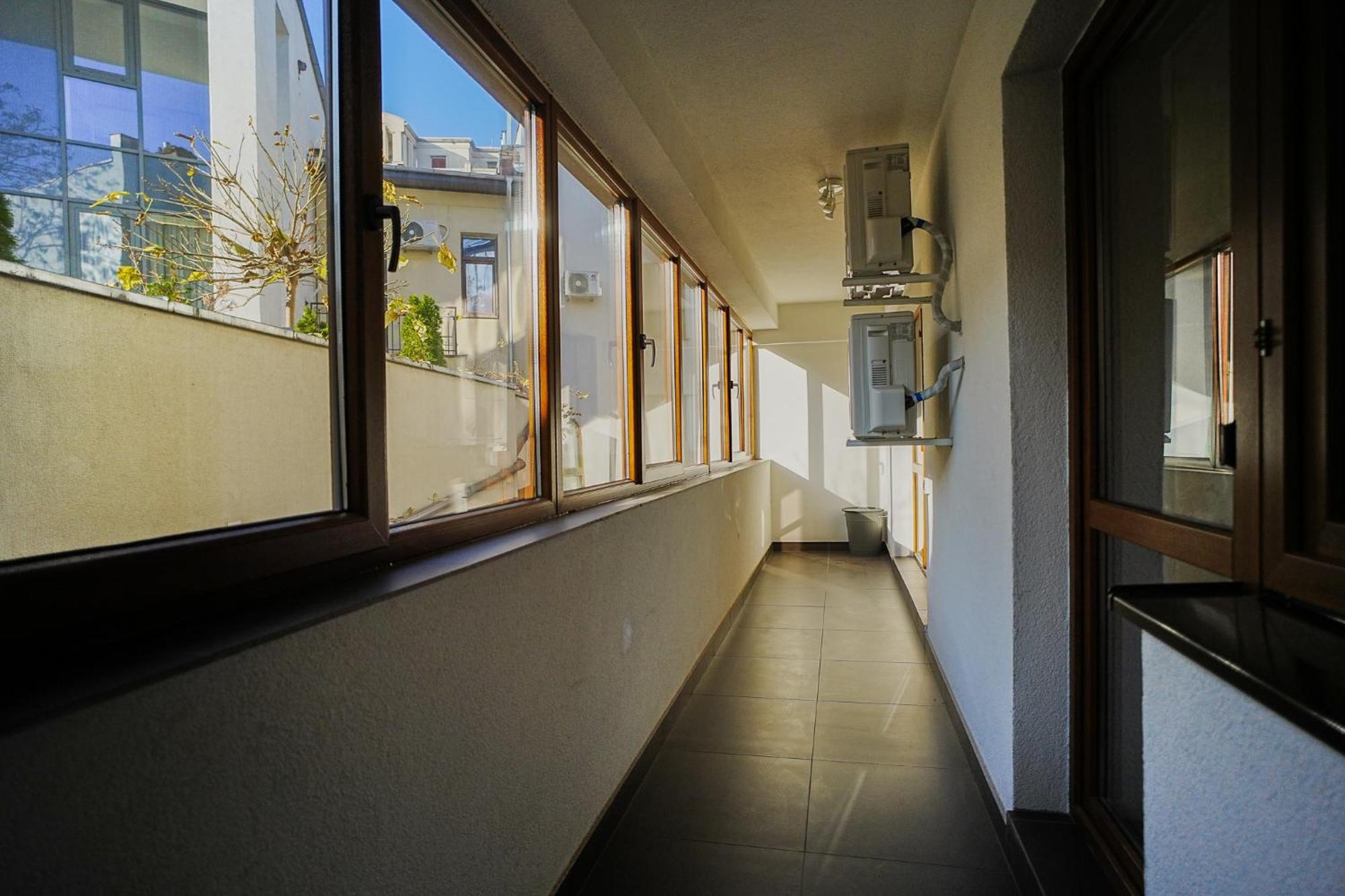 Ferienwohnung Hideaway Near Parliament Building Bukarest Exterior foto